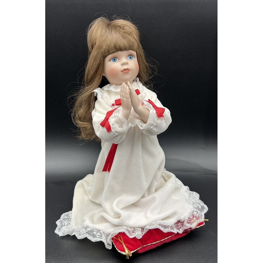 The Hamilton Collection A Christmas Prayer Porcelain Doll Zolan 1991